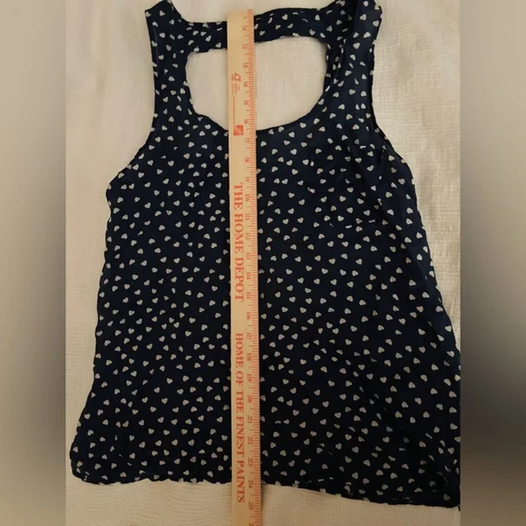 Blue Silk Navy Tank Top with Heart Pattern Women’s XS Silk Lightweight - Picture 3 of 7